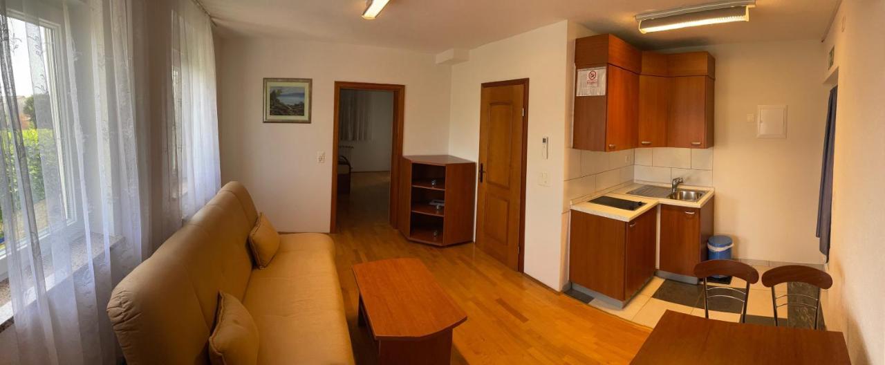 Sunset Apartment Umag Bagian luar foto